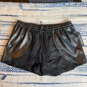 BLANK NYC Black Faux Leather Shorts Skort with Drawstring (Women's Medium) New